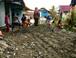Bantuan Bakhtiar Ahmad Sibarani Mulai Pulihkan Akses Warga Pasar Terandam Bopet